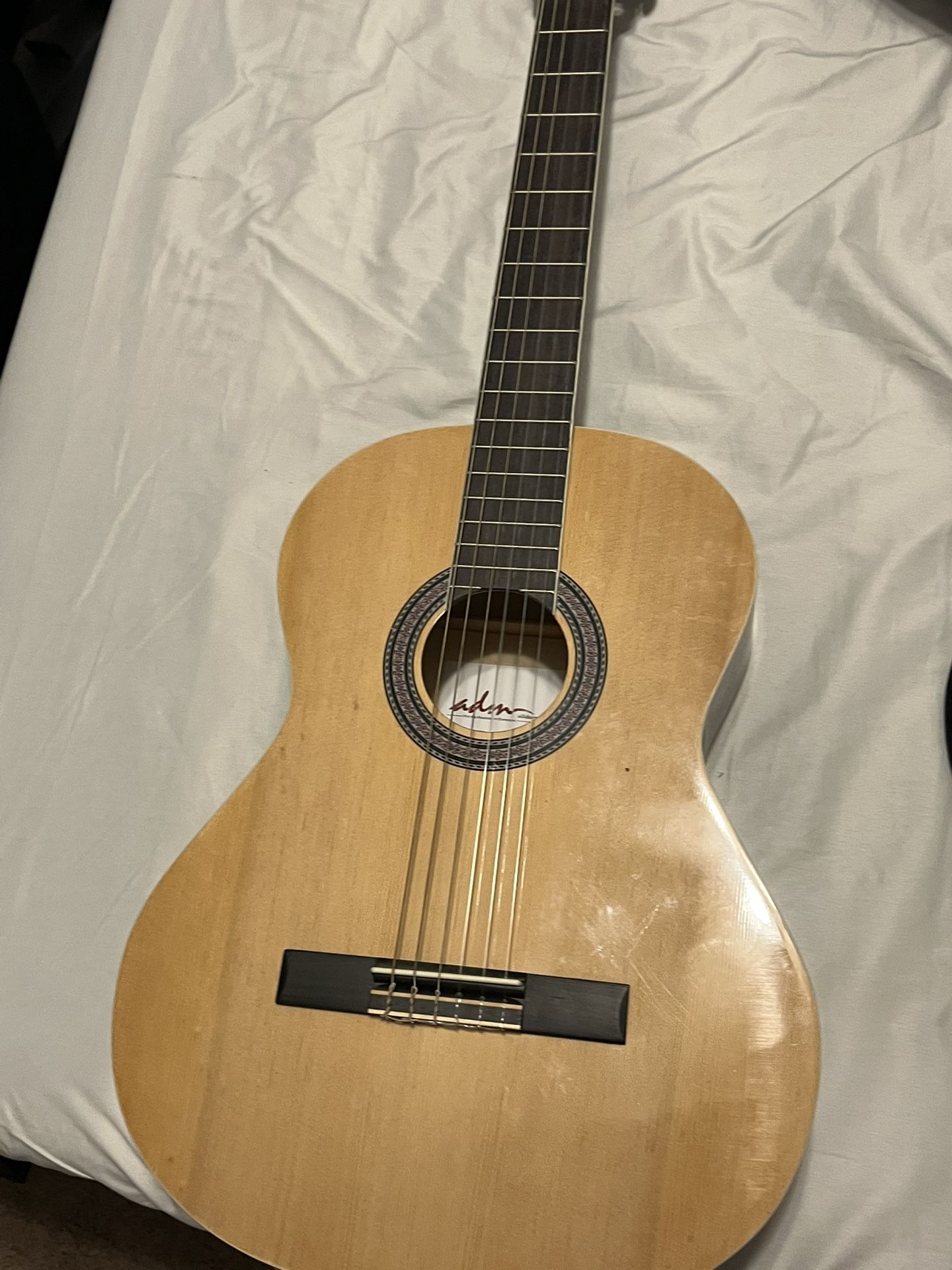 acoustic guitar 