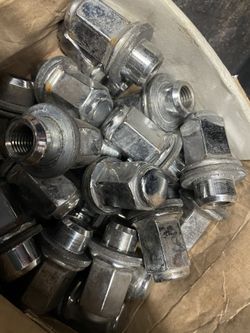 Toyota Tacoma Wheels Wheel Lugs Nuts