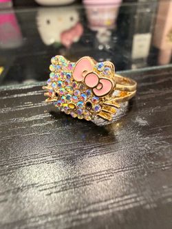 Hello kitty ring