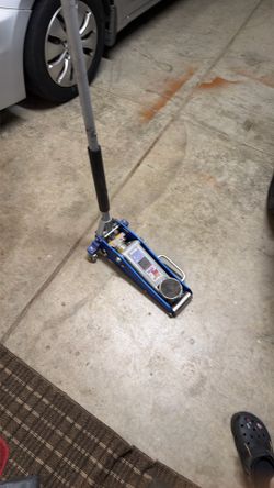 Floor jack