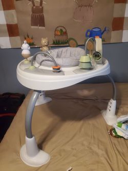 Baby activity table - gently used