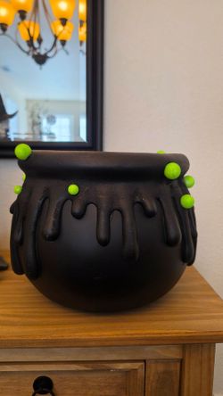 Holloween Cauldron