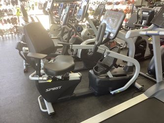 Spirit Fitness CRS800S Recumbent Stepper With ONLY 6 Hours Of Use NuStep