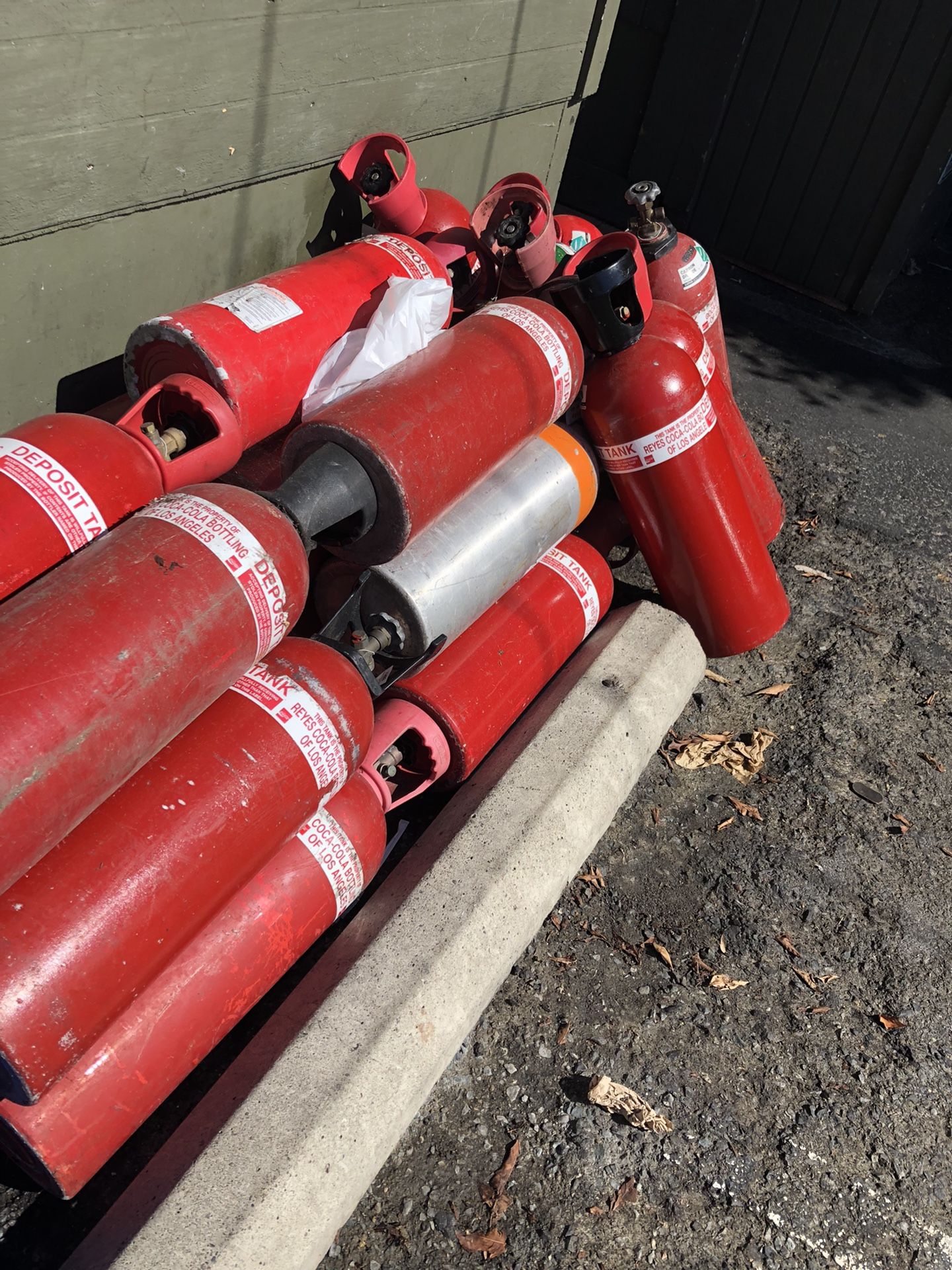 CO2 Tanks (20 Lbs ) 15 for Sale in Del Mar, CA OfferUp