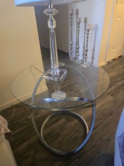 Coffee table & two end tables