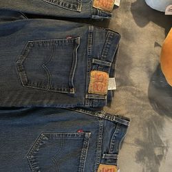 Levis Jean