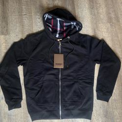 Black Burberry Sweater SMALL (brand New)‼️