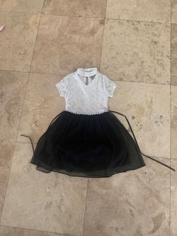 Girls dress size 4