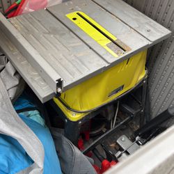 Ryobi Table Saw RTS10G With Guide