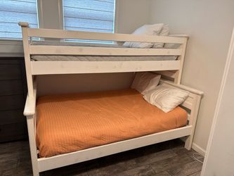 Bunk Bed - twin up & double below
