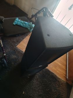 B 52 150 rms passive speakers pair