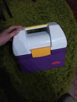 Retro Rubbermaid Cooler