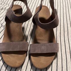 Lucky Brand Wedge Heels Womens Size 8 1/2