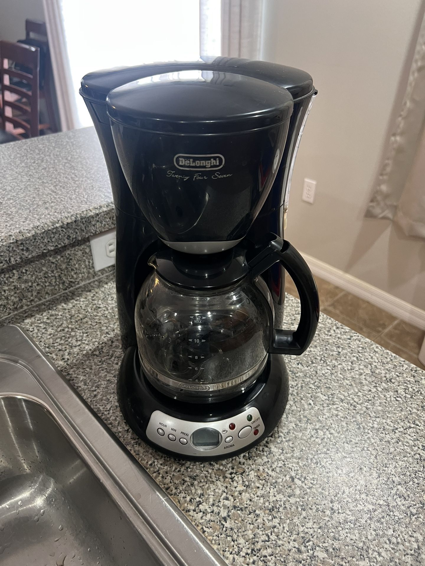 12 Cup Coffee Maker