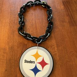 Steelers Foam Logo Chain