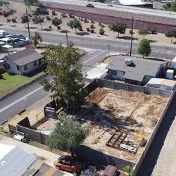 Se Vende Terreno En Glendale!!