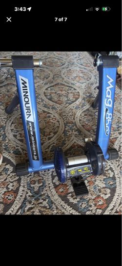 Minoura RDA 850 rim drive system bike trainer