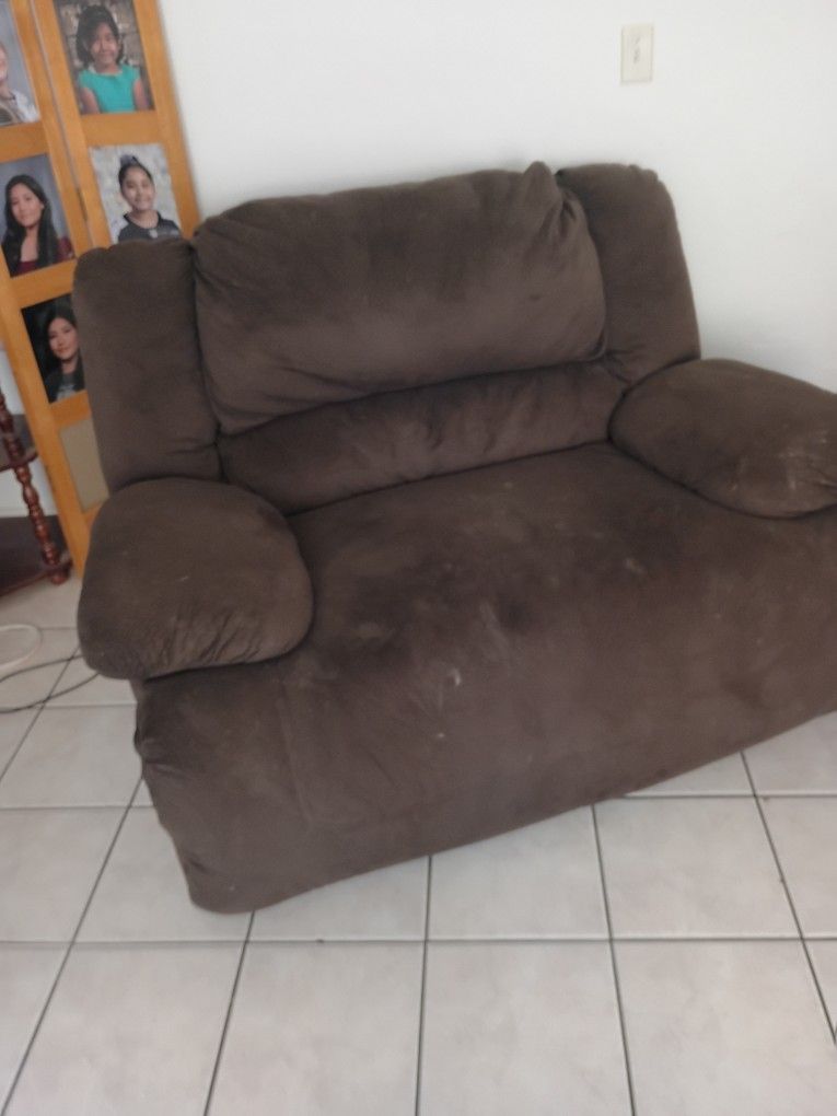 Over Size Recliner