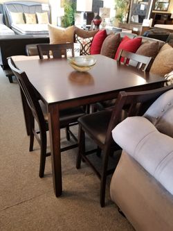 Brand new brown counter high dining table (42x42x36H) + 4 brown faux leather chairs