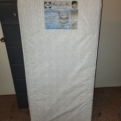 New Sealy Crib mattress Premium 