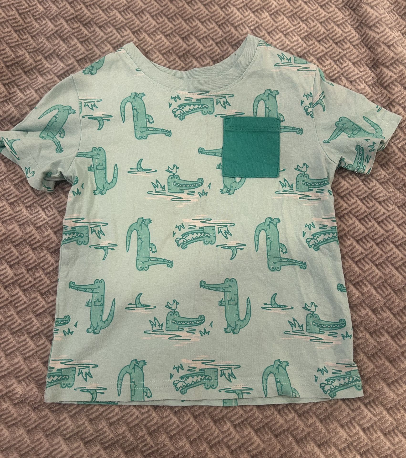 Alligator T-shirt