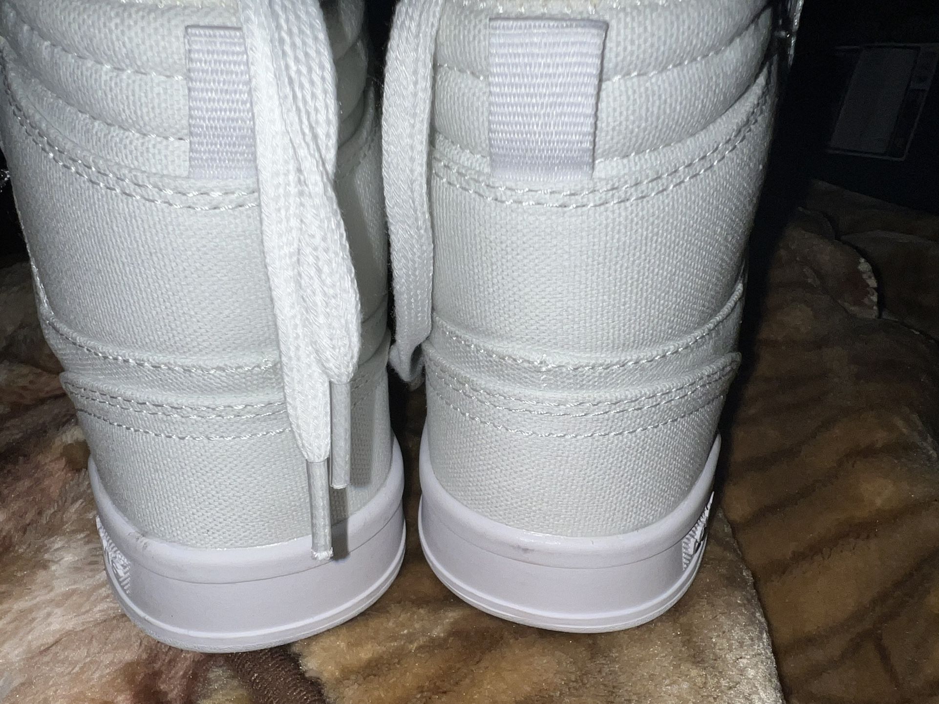 Levi’s high tops