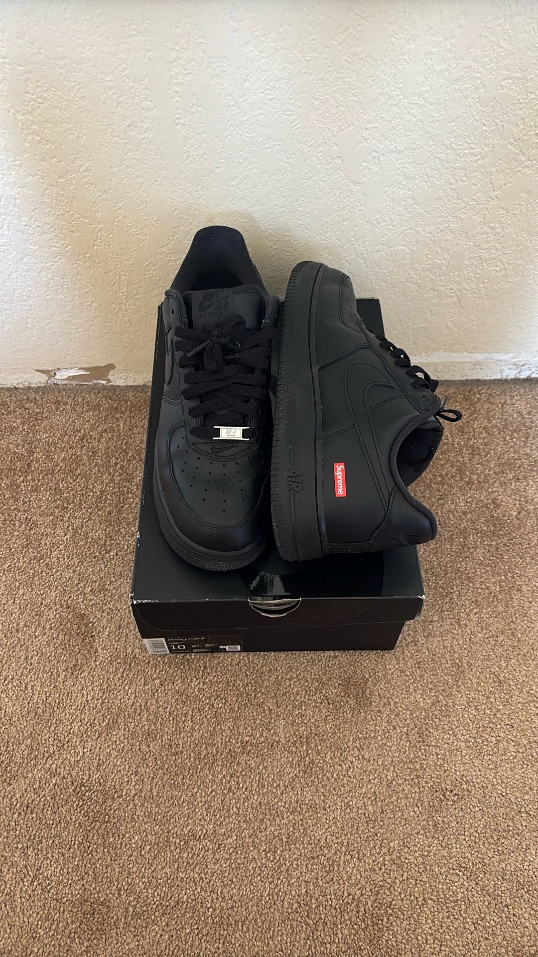 Supreme Nike Air Force 1 Low Black