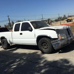 (05) Silverado Parting Out 