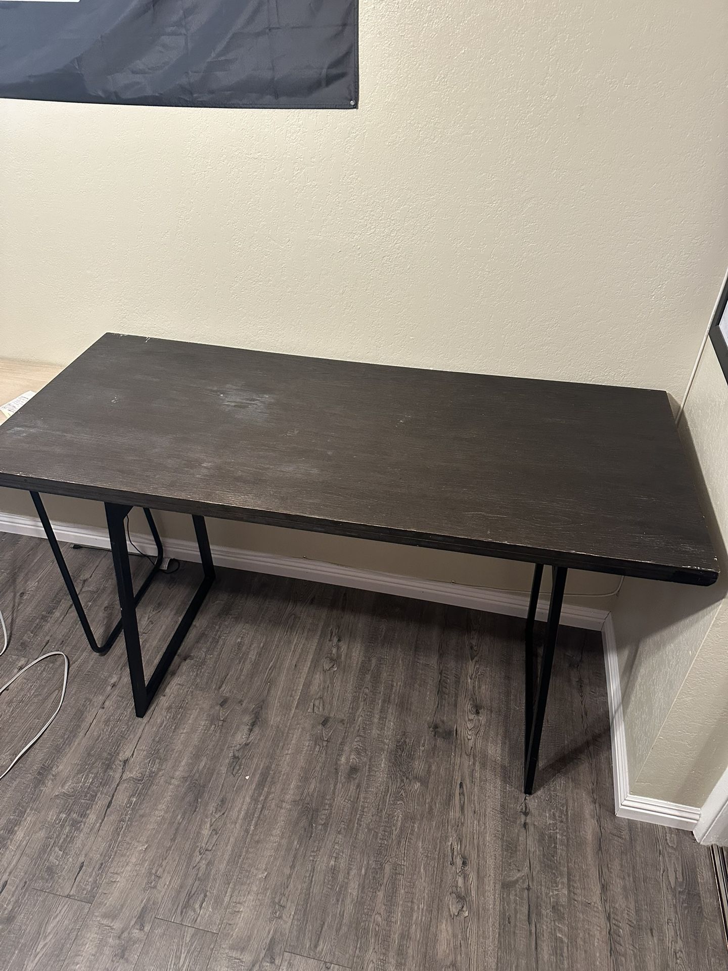 Table/Desk