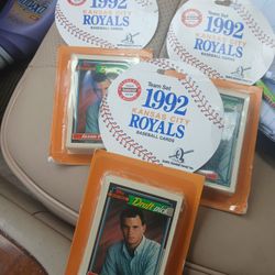 (2,892) FACTORY SEALED COMPLETE TEAM SETS 