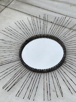 Gorgeous Starburst Mirror (tags Still Attached)