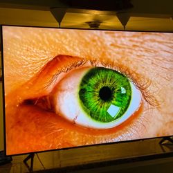 SAMSUNGss 55-Inch Class Crystal UHD TU-8000 Series - 4K UHD HDR Smart TV with Alexa Built-in