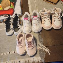 4 Pear Of Shoes 