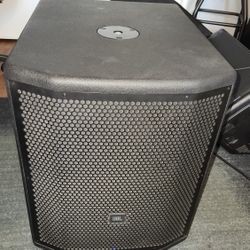 For Parts - JBL PRX 815XLFW Subwoofer
