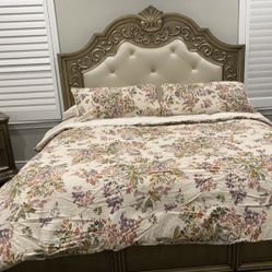 Bedroom set