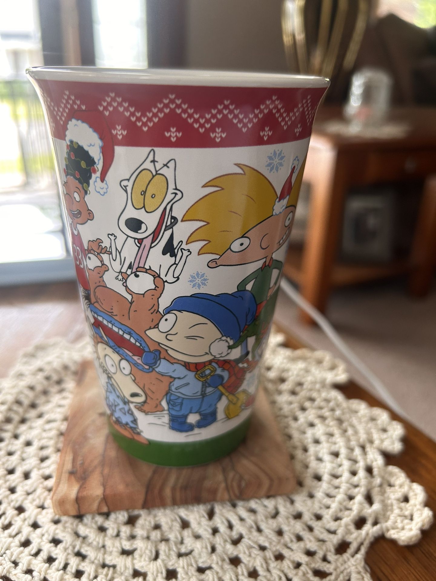 2018 Viacom International Inc. 90s Nickelodeon Characters Coffee Cup
