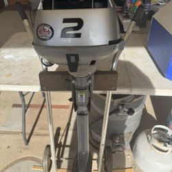 4-stroke Outboard Motor 