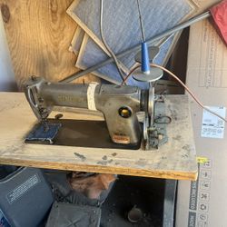 Industrial Sewing Machine