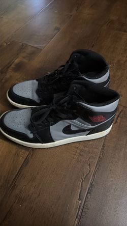 Jordan 1 size 10.5