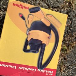 Wet/ Dry Canister Vacuum!! $15!! NEW 
