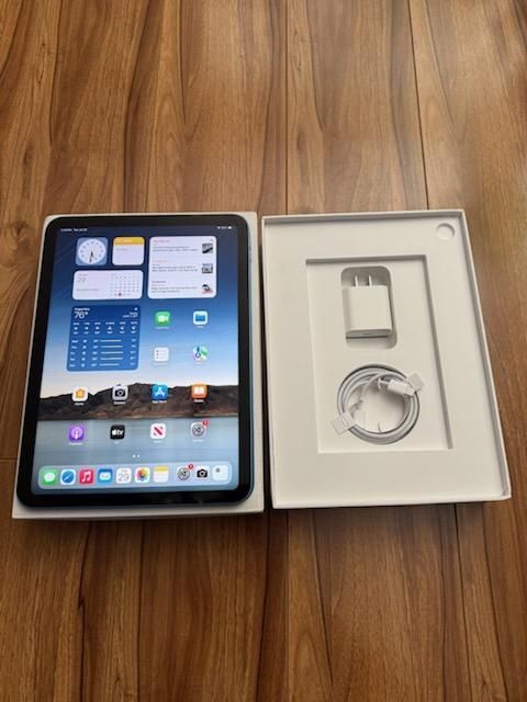 iPad 10th Generation 64GB WiFi