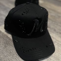 31 hats mago total black