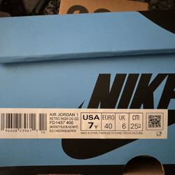 Jordan 1 Retro High OG UNC Toe
