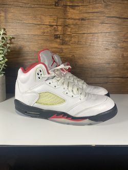 Air Jordan 5 White/Red Size 4Y