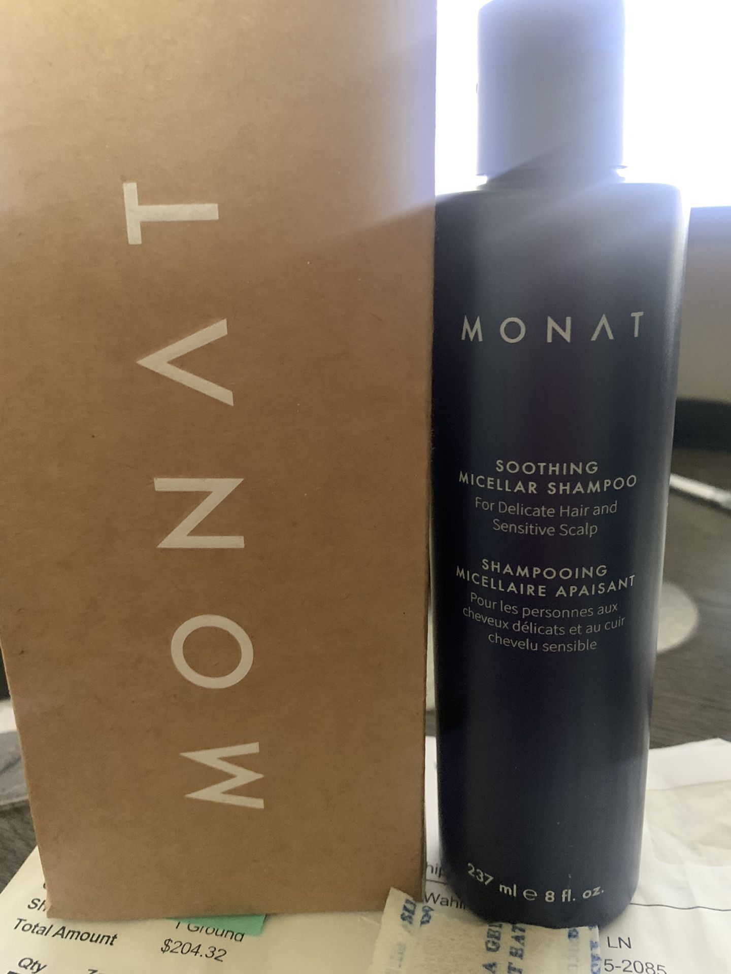 Monat Shampoo