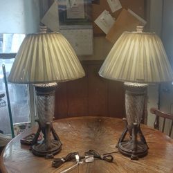 Pair Of 2001 Dale Tiffany Twisted Glass Lamps