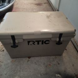 Rtic Cooler