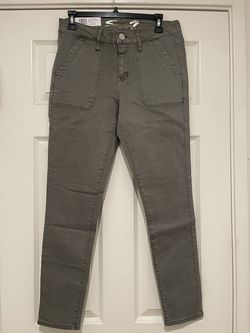 New women’s Green Seven Skinny Jeans Size 6