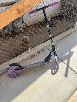 Purple halo scooter