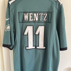 NFL Philadelphia Eagles Carson Wentz Vintage 